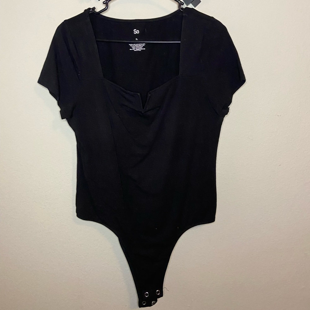 Black V neck Bodysuit